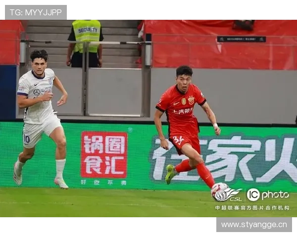 中超焦点战：泰山压顶 燃情绿茵再掀高潮