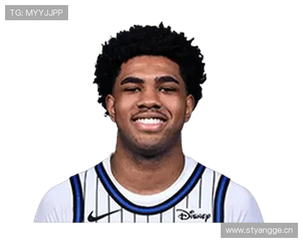 魔术主帅高度评价25号新秀小理查德森的比赛智商与求知欲