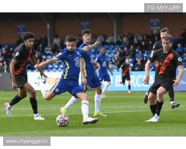 乔治父亲谈儿子未入蓝军名单的心态引导与努力的重要性